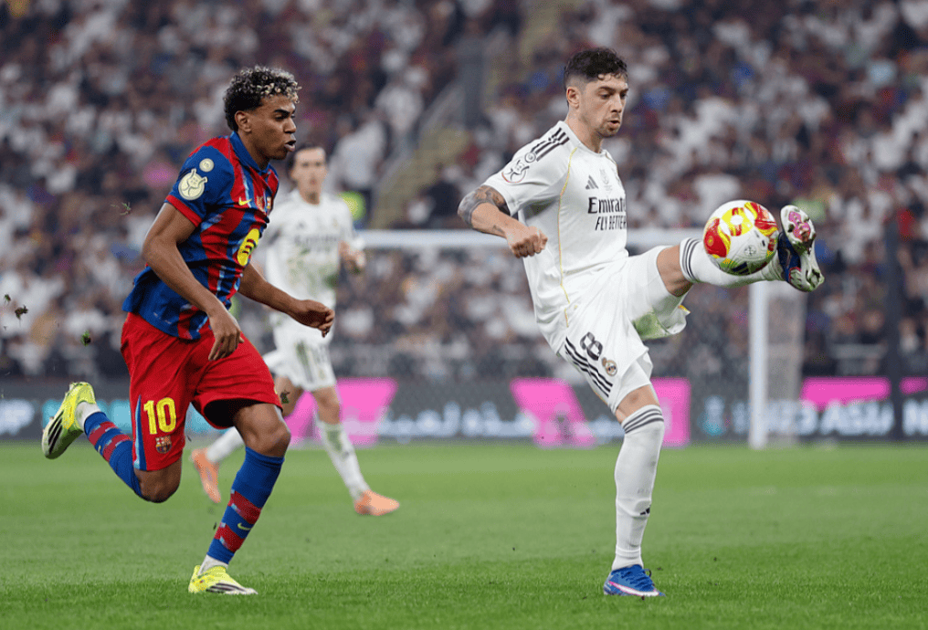 皇马危机来临！巴尔韦德伤情成转折点，安帅如何应对？